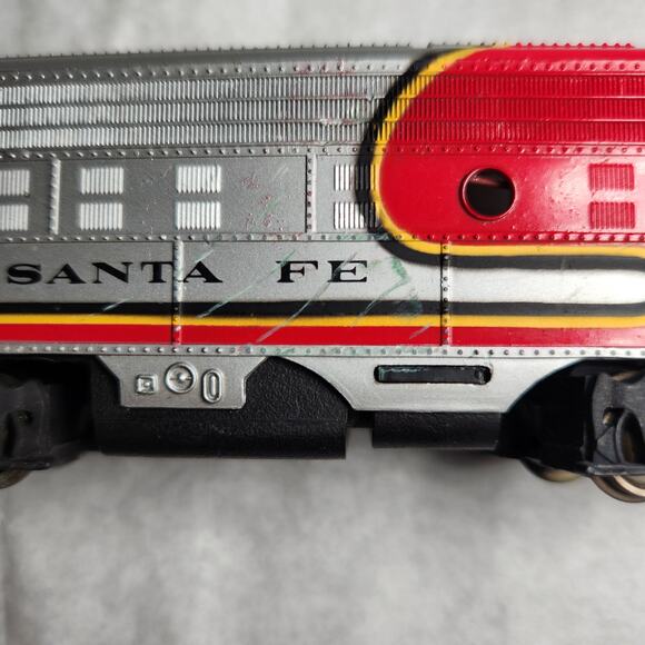 Bachmann Vintage Santa Fe Ho Scale Locomotive #307 Pre-owned - Picture 7 of 7